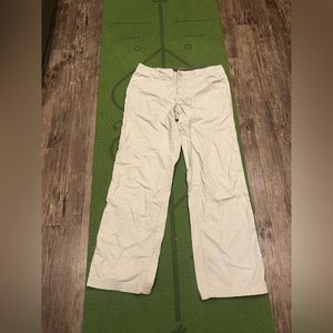 super cute low waisted womens Columbia pants